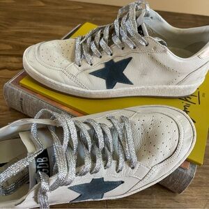 Golden Goose Sneakers